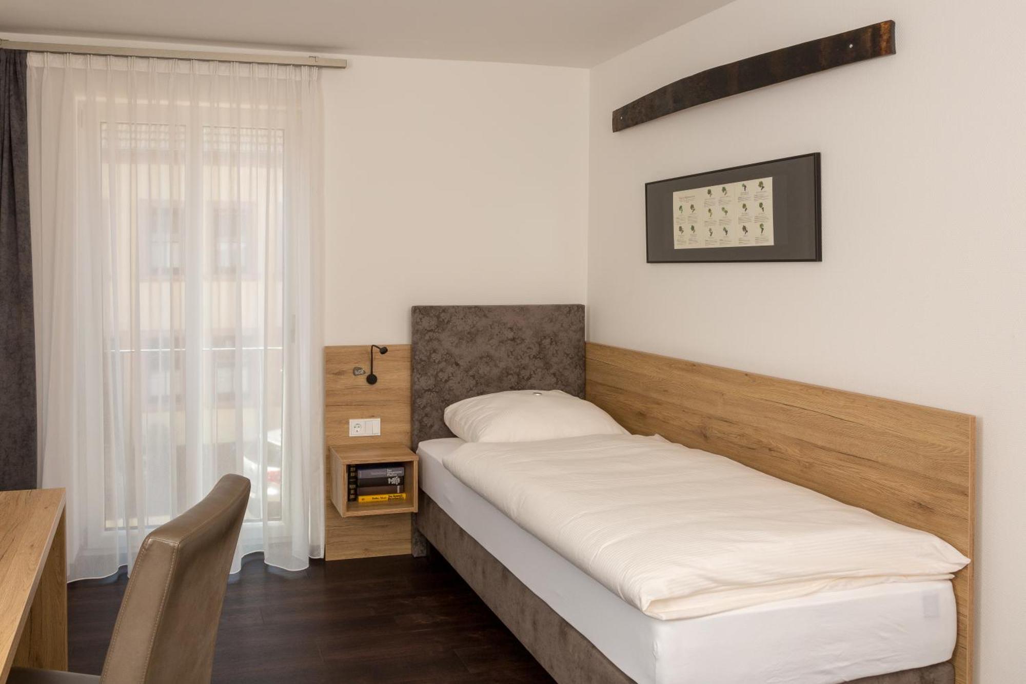 Weinhotel Ayler Kupp Room photo